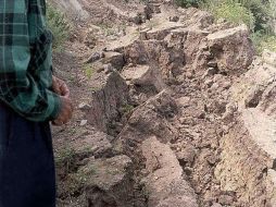 El derrumbe, como muchos otros, fue ocasionado por un reblandecimiento de suelo, debido a las intensas lluvias. ARCHIVO  /