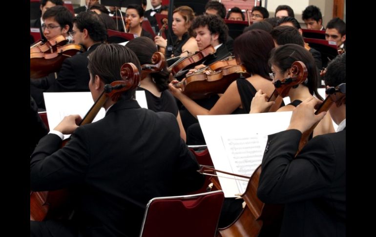 En el concierto se interpretaron 'Sones de mariachi', de Blas Galindo y 'Huapango' de Moncayo. ARCHIVO  /