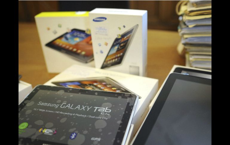 Apple, con sede en California, demandó detener la venta tanto de la Samsung Galaxy Tab 10.1N como de la Galaxy Tab 7.7. EFE  /