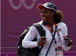 Serena sonríe en las sesiones de entrenamiento en Londres. REUTERS  /