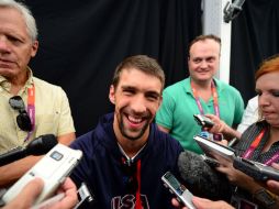 A su llegada a Londres, el atleta dio una conferencia de prensa. AFP  /