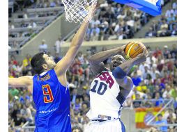 El líder. Kobe Bryant, en el juego contra España. EFE  /