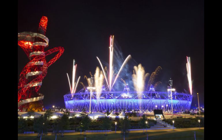 El estadio Olímpico, durante uno de los ensayos de la apertura de Londres 2012. AP  /