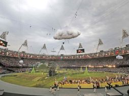 Imagen del Estadio Olímpico previo a la gran fiesta de apertura de Londres 2012. EFE  /