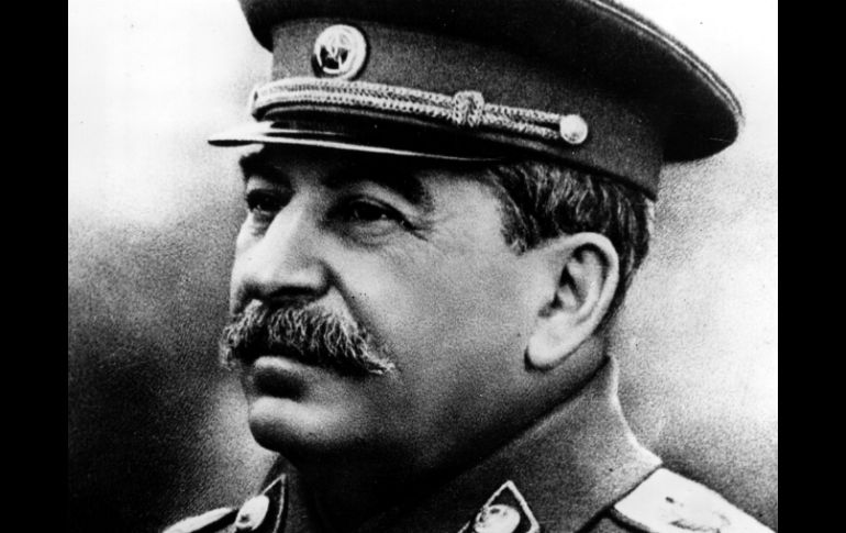 En opinión de Lozano la figura de Stalin evoca imágenes de una brutal dictadura y de siniestros campos de concentración. ARCHIVO  /