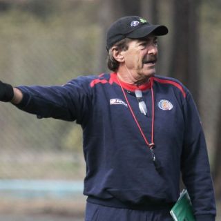 Lavolpe es un gran entrenador, dice Hugo Ayala