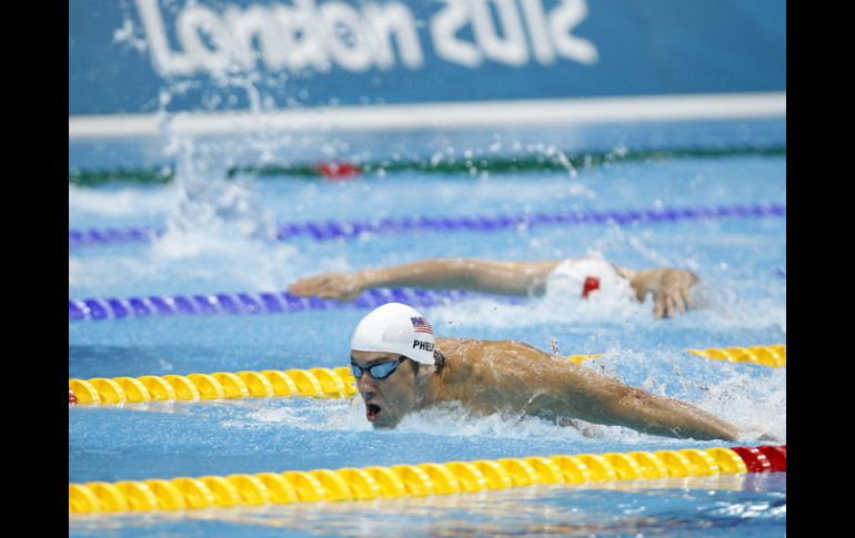 El japonés Kosuke Hagino supero al tritón americano en los 400 metros libres. EFE  /