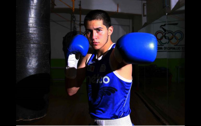 El joven pugilista no logra avanzar de etapa. ARCHIVO  /