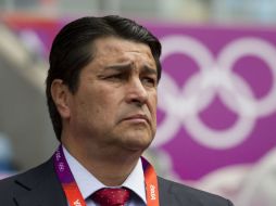 El entrenador mexicano Luis Fernando Tena durante su partido de la fase previa de los Juegos Olímpicos. EFE  /