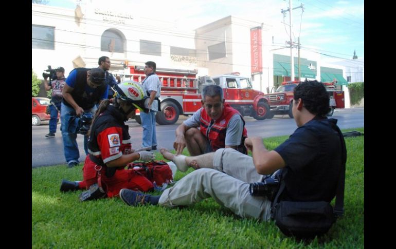 Durante el ataque el diario de NL, unos 15 periodistas y trabajadores que se encontraban en el lugar salieron ilesos. ARCHIVO  /