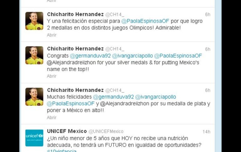 Javier Hernández felicitó a la medallista olímpica. Imagen de @CH_14. ESPECIAL  /