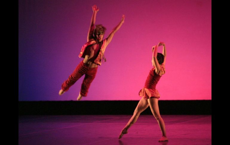 Espectáculos de danza contemporánea invadirán durante el mes de agosto al Centro Nacional de las Artes. ARCHIVO  /