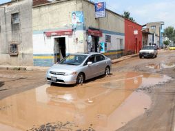 Unas 18 fincas, entre casas y negocios, fueron afectados por las lluvias que han caído en la zona durante la semana.  /