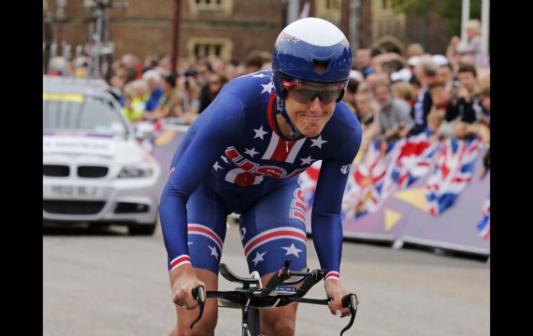 Kristin Armstrong es la mejor en la crono individual de 29 kilómetros celebrada en Hampton Court. AP  /