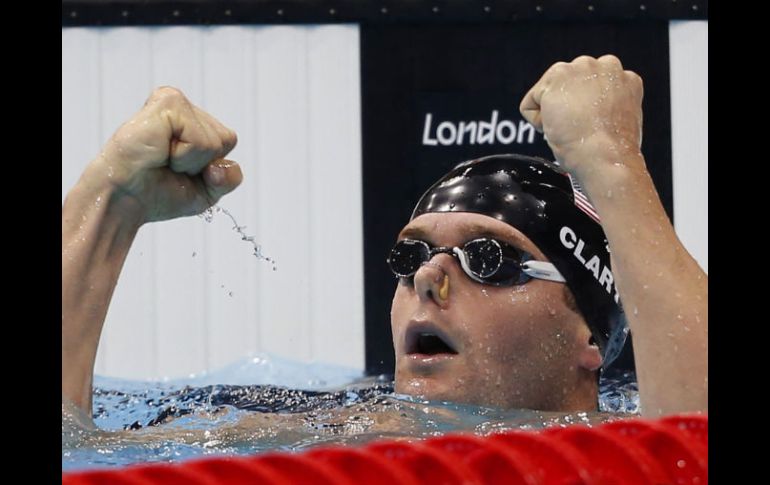 Clary se impone en los últimos metros a Lochte y al japonés Ryosuke Irie, medallista de plata. REUTERS  /