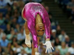 A sus 16 años, Gabrielle Douglas gana el All Around en Londres.  /