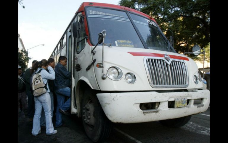 Desde hace tres años la tarifa del transporte público en la Zona Metropolitana de Guadalajara se ubica en seis pesos. ARCHIVO  /