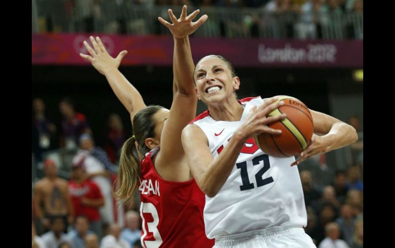 La máxima anotadora del encuentro ante República Checa fue la estrella del equipo estadounidense, Diana Taurasi. REUTERS  /