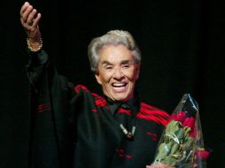 A través de la red social, algunos artistas han mandado mensajes de apoyo y agradecimiento a la cantante Chavela Vargas. ARCHIVO  /