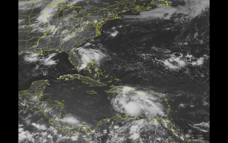 Imagen satelital que muestra la evolución y trayectoria de la tormenta tropical ''Ernesto'. AP  /