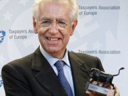 El primer ministro Mario Monti hizo campaña entre sus socios de la zona euro para establecer un mecanismo eficiente y flexible. ARCHIVO  /