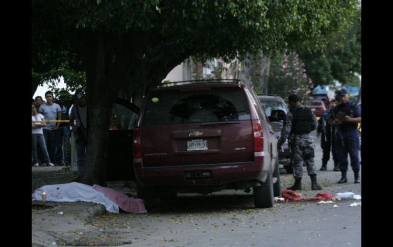 Los hechos ocurrieron en el cruce de las calles Rafael Buelna y Santa Clemencia.  /