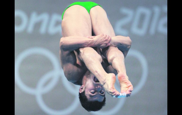 Yahel Castillo se clasificó a la semifinal del trampolín de tres metros en el quinto puesto, de un total de 29 competidores. AP  /