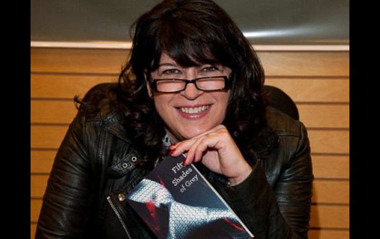 La novela es la primera de tres que la autora E.L. James (imagen) planea lanzar. GETTY IMAGES  /