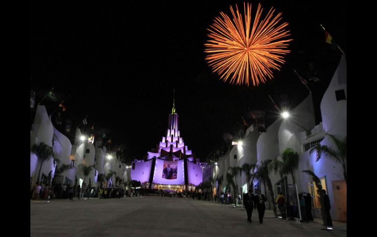 A una convención de la Iglesia la Luz del Mundo se dirigían 14 de las 16 víctimas mortales del accidente de Sonora. ARCHIVO  /