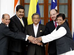 Representantes de India, Chile, Venezuela y Cuba en una reunión en Nueva Delhi, India. AP  /