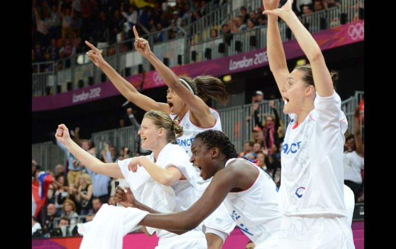 Las jugadoras francesas celebran al final del juego. AFP  /