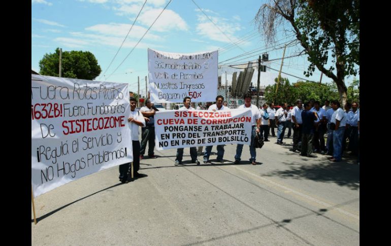 Denuncian además la entrega irregular de concesiones y la violación a los derechos laborales.  /