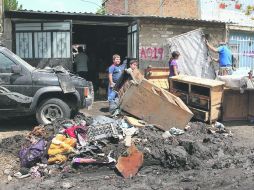 La mayoría de los vecinos afectados por la tormenta ya regresó a sus casas; en otras se evalúa el estado de las fincas.  /