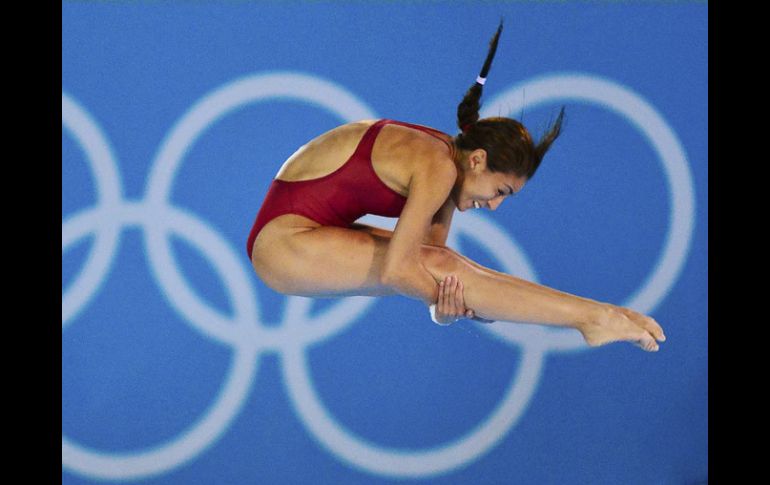 Paola Espinosa tuvo problemas para meterse a la final de plataforma 10 metros. REUTERS  /