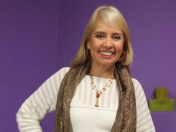 Carla Estrada compartió la emoción que le da el asumir un reto distinto a la producción de telenovelas. ARCHIVO  /