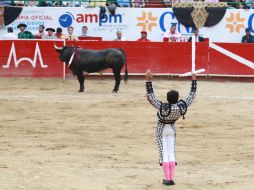 Siete alumnos de las diferentes escuela taurinas del país deleitaron a los asistentes con buen toreo. ARCHIVO  /