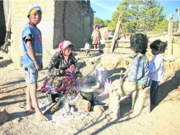 En la Zona Tarahumara viven 160 mil indígenas, cuyos índices de nutrición están 50% abajo de la media nacional. EL UNIVERSAL  /