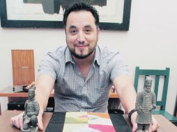 Se contempla la participación del diseñador Bernardo Trujillo para hacerse cargo del arte en la secuela de 'Kilómetro 31'. EL UNIVERSAL  /