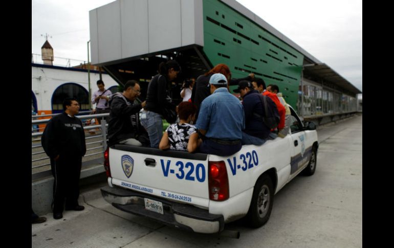 El paro parcial del transporte público en la ZMG, concluyó bajo la premisa de que se trataría el costo de la tarifa actual del pasaje.  /