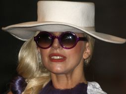 Gaga aseguró que el abrigó que portó es de Hermès. ARCHIVO  /