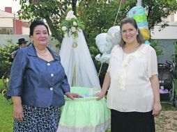 Madre e hija. Esmeralda Orozco de Orozco y Firenze Orozco de González.  /