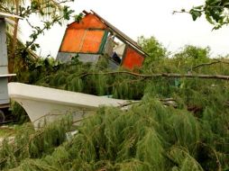 Aspecto de algunas regiones de Quintana Roo afectadas por el paso del huracán ''Ernesto''. ARCHIVO  /