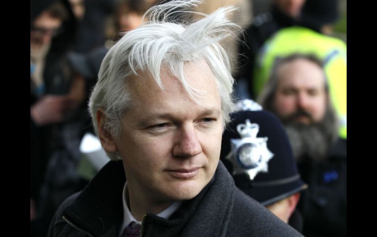 Assange, a través de WikiLeaks, difundió miles de documentos secretos de EU. AP  /