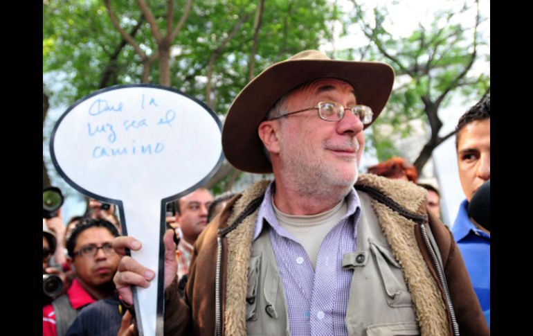 En su sexto día en Estados Unidos, la Caravana de la Paz que dirige el poeta Javier Sicilia continúa en Nuevo México. EFE  /