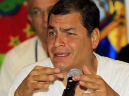 El mandatario ecuatoriano, Rafael Correa, espera el respaldo total de la OEA ante la amenaza británica. ARCHIVO  /