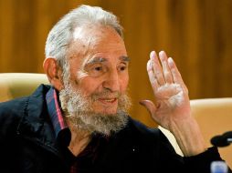 El ex presidente cubano, Fidel Castro, también está muy al pendiente del caso Julian Assange, comenta el bloguero Yohardry. ARCHIVO  /