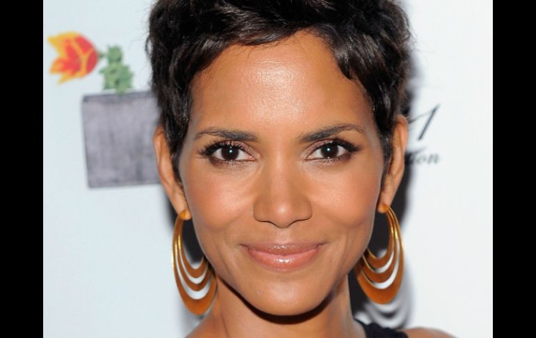 La actriz Halle Berry sigue en pie de lucha por conseguir la custodia de su hija Nahla. ARCHIVO  /