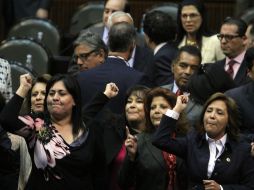 En la Cámara de Diputados habrá 184 mujeres, de 500 legisladores; en el Senado serán 42, de un total de 128. ARCHIVO  /