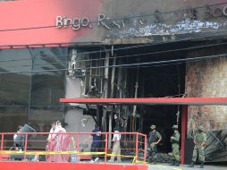 En agosto de 2011 el Casino Royale de  Monterrey fue incendiado por hampones. ARCHIVO  /