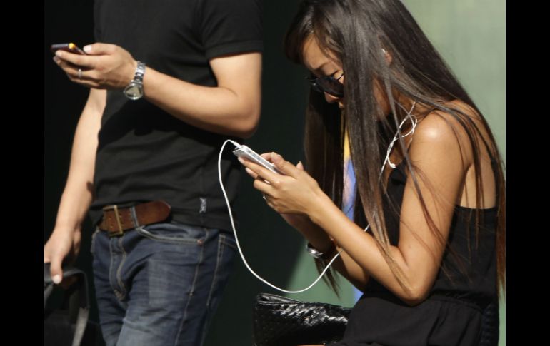 En pruebas de 'Connected Me ' se han realizado transmisiones de música y video a una velocidad de 10 Mbps. REUTERS  /